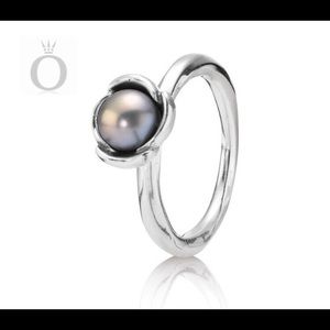 Pandora Pearl Rose Ring